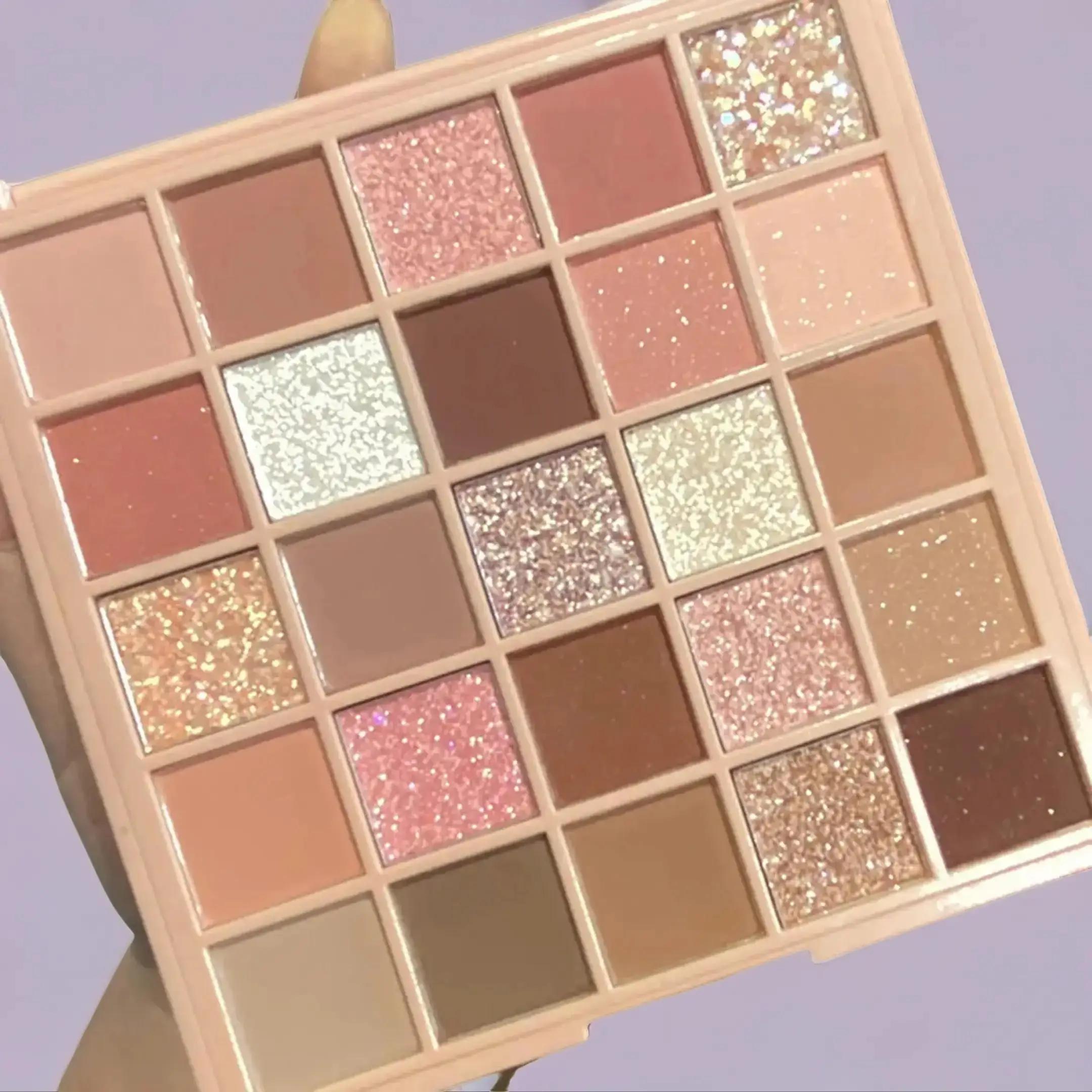 25 Color Eyeshadow Palette, Earth Tone High Pigmented Smooth Eye Makeup Powder for Daily Use & Party, Shimmering Eyeshadow Palette, Holidays and Birth