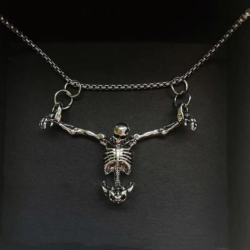 [Angela New Arrivals] Skull necklace punk style retro pendant necklace trendy personalized high-end jewelry necklace