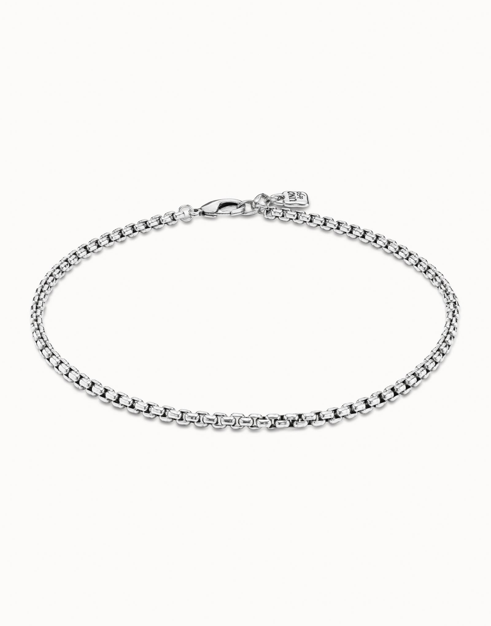 Link chain necklace