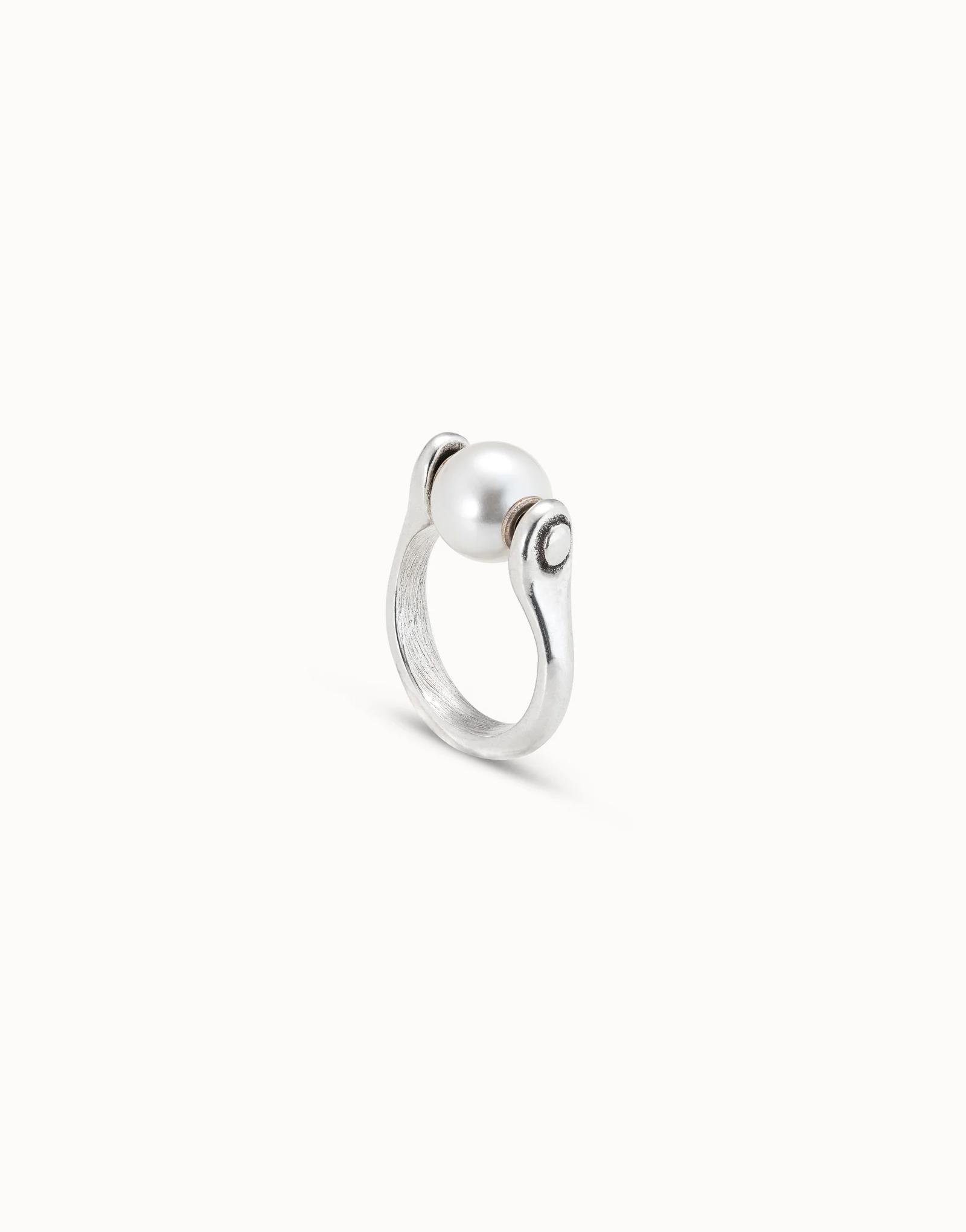 Pearl ring